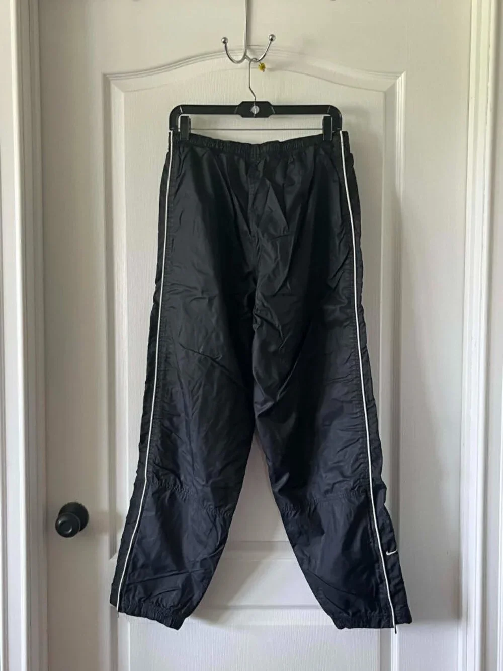 Vintage Nike Men's Large Black Windbreaker Track Pants ankle side zip